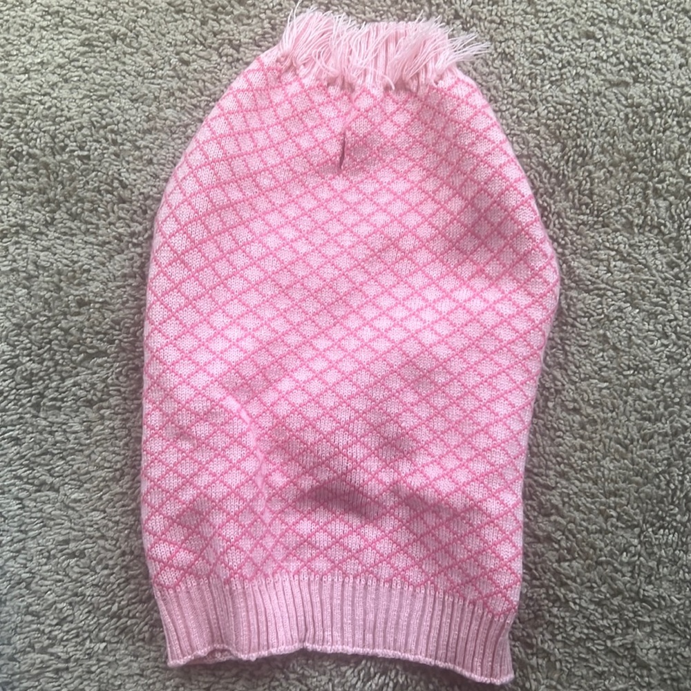 SOLD Dog sweater